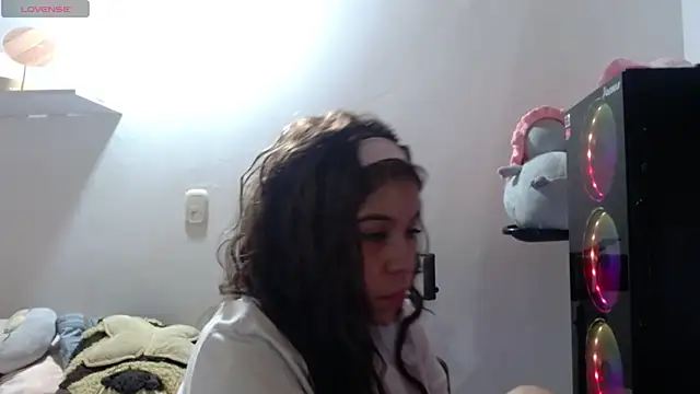 M1la 18 online show from May 2026 07:24:02 AM