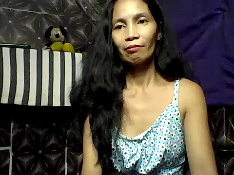 Honeychel online show from April 2026 12:03:02 AM