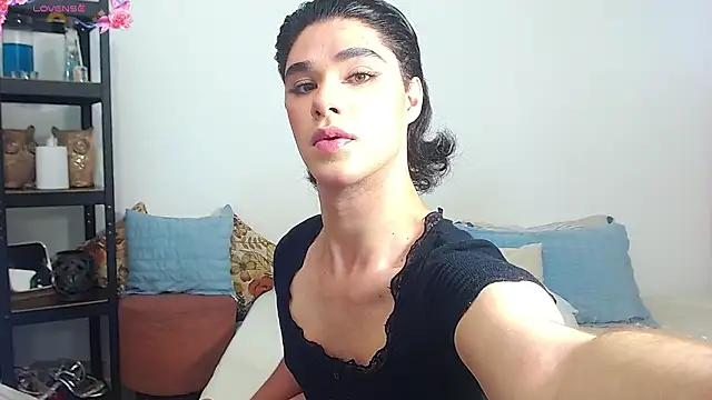 Snapshot of Rosseta_cute1 chatting on July 2026 01:41:02 PM Rosseta cute1 online show from July 2026 01:41:02 PM