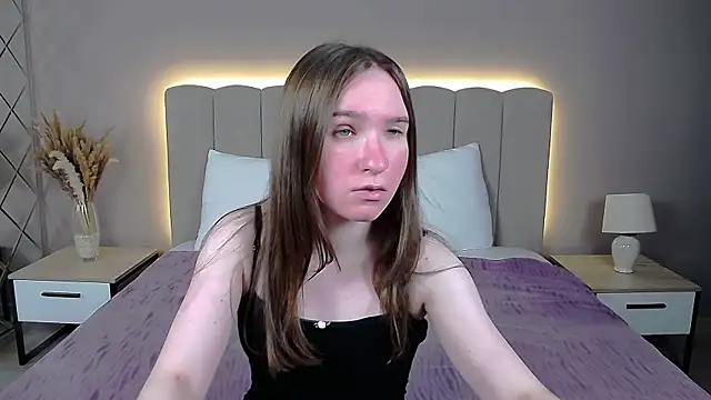 MarliinNova online show from July 2026 04:00:02 AM