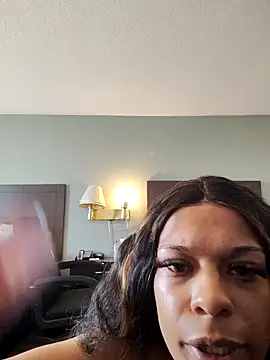 Snapshot of MZFANTZYHONEY chatting on April 2026 03:24:02 PM MZFANTZYHONEY online show from April 2026 03:24:02 PM