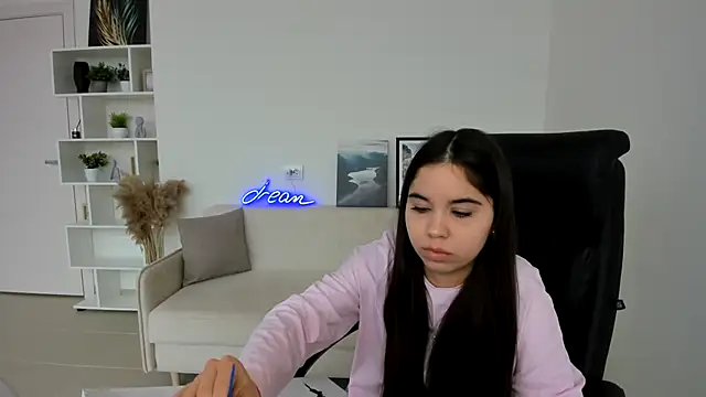 PilarRusko online show from April 2026 10:18:02 AM