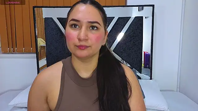 sofiagregorie online show from May 2026 11:59:01 AM