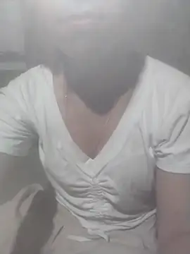 Zara-Lina online show from April 2026 01:46:01 PM