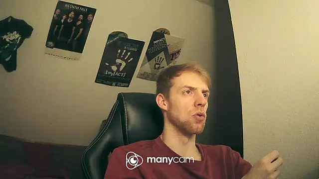 Snapshot of Milkyman7 chatting on December 2024 08:17:01 PM Milkyman7 online show from December 2024 08:17:01 PM