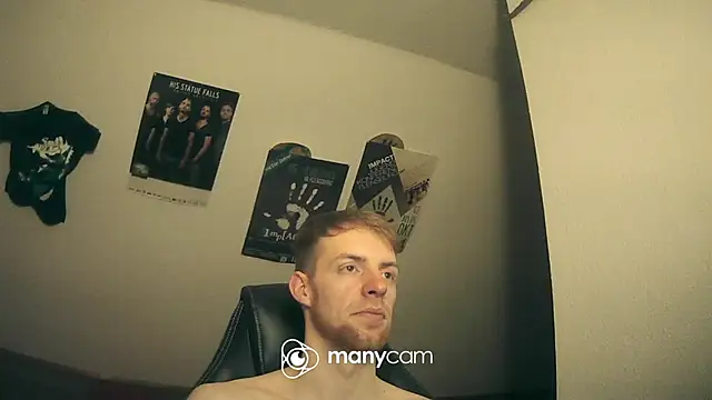 Snapshot of Milkyman7 chatting on December 2024 09:53:02 PM Milkyman7 online show from December 2024 09:53:02 PM