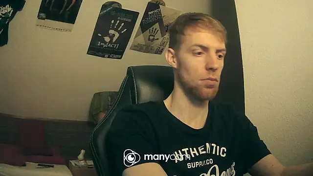 Snapshot of Milkyman7 chatting on December 2024 08:32:01 PM Milkyman7 online show from December 2024 08:32:01 PM