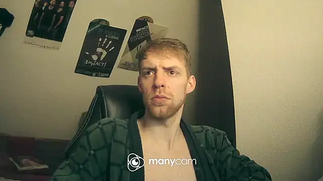 Snapshot of Milkyman7 chatting on January 2025 11:23:01 PM Milkyman7 online show from January 2025 11:23:01 PM