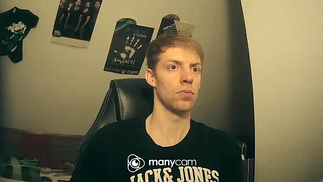 Snapshot of Milkyman7 chatting on January 2025 10:28:02 PM Milkyman7 online show from January 2025 10:28:02 PM