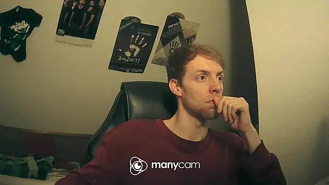 Snapshot of Milkyman7 chatting on February 2025 09:15:01 PM Milkyman7 online show from February 2025 09:15:01 PM