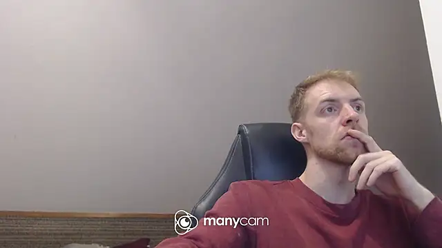 Snapshot of Milkyman7 chatting on November 2025 07:05:02 PM Milkyman7 online show from November 2025 07:05:02 PM