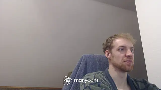 Snapshot of Milkyman7 chatting on November 2025 08:12:01 PM Milkyman7 online show from November 2025 08:12:01 PM