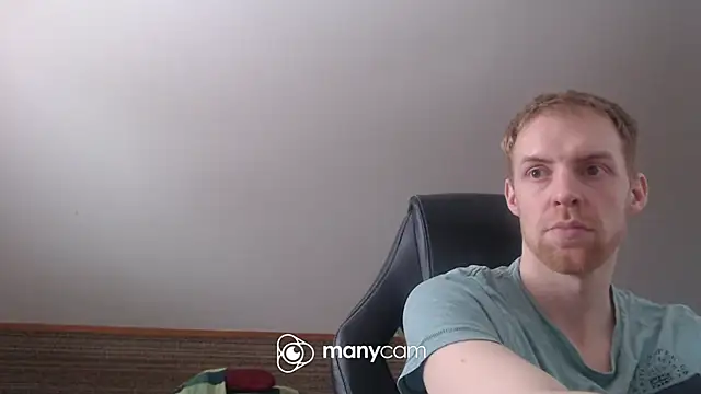 Snapshot of Milkyman7 chatting on February 2026 12:39:02 PM Milkyman7 online show from February 2026 12:39:02 PM