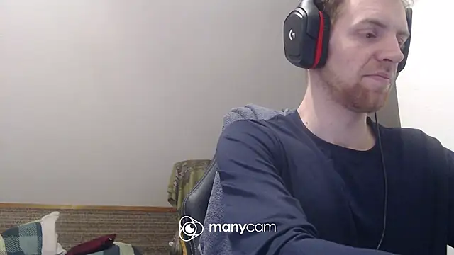 Snapshot of Milkyman7 chatting on March 2026 09:43:02 PM Milkyman7 online show from March 2026 09:43:02 PM