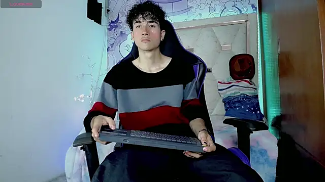 Johnny cage  online show from April 2026 04:19:01 AM