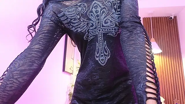Snapshot of Cherry_Vixen_ chatting on June 2026 06:17:02 PM Cherry Vixen online show from June 2026 06:17:02 PM