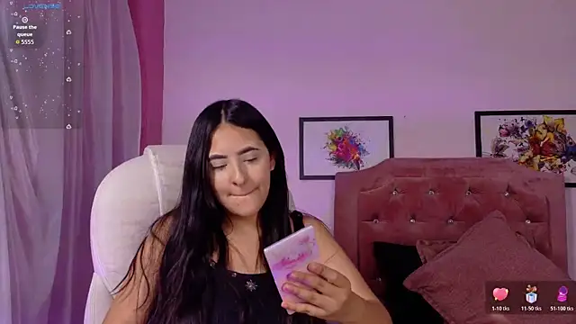 Snapshot of Maggiee_1 chatting on June 2026 07:18:02 PM Maggiee 1 online show from June 2026 07:18:02 PM