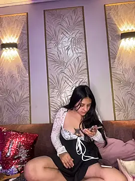 Snapshot of Maggiee_1 chatting on July 2026 11:36:02 AM Maggiee 1 online show from July 2026 11:36:02 AM