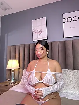 LilyFoox online show from June 2026 01:50:02 PM