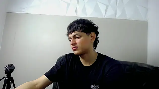 Yosepp cum online show from May 2026 04:08:02 AM