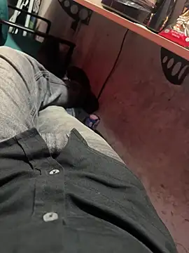 fabianvergon94 online show from June 2026 09:31:01 PM