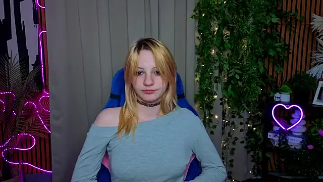 EmilyRods online show from April 2026 12:07:01 PM