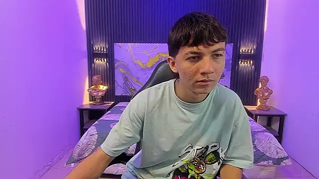 Marcello Vega online show from April 2026 02:09:01 PM