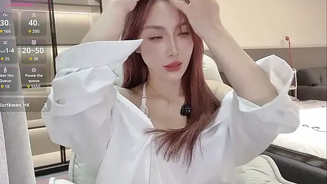 Snapshot of wenwen-mm chatting on July 2026 03:15:01 PM wenwen-mm online show from July 2026 03:15:01 PM
