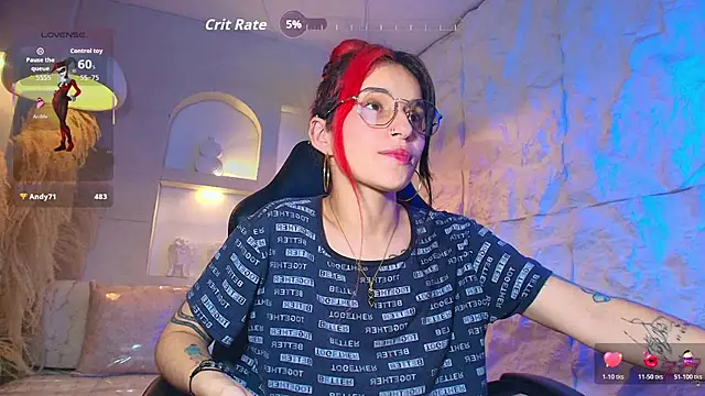 Moon Red r online show from May 2026 12:41:02 AM
