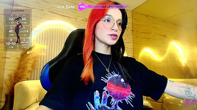 Moon Red r online show from May 2026 01:05:01 PM