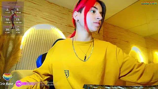 Snapshot of Moon_Red_r chatting on June 2026 01:04:01 PM Moon Red r online show from June 2026 01:04:01 PM