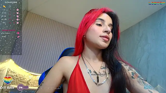 Snapshot of Moon_Red_r chatting on June 2026 01:10:01 AM Moon Red r online show from June 2026 01:10:01 AM