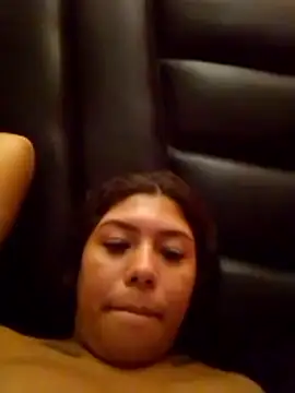 alexayalex29 online show from May 2026 05:03:01 AM