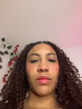 Daphnne Curly online show from April 2026 05:11:01 AM