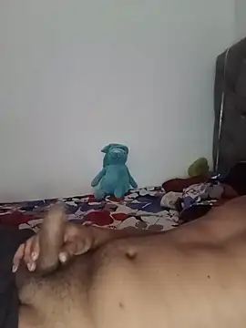 ReinaldoZapata online show from May 2026 07:11:01 PM