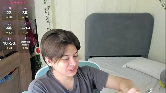 Felixzyn online show from May 2026 07:41:01 PM