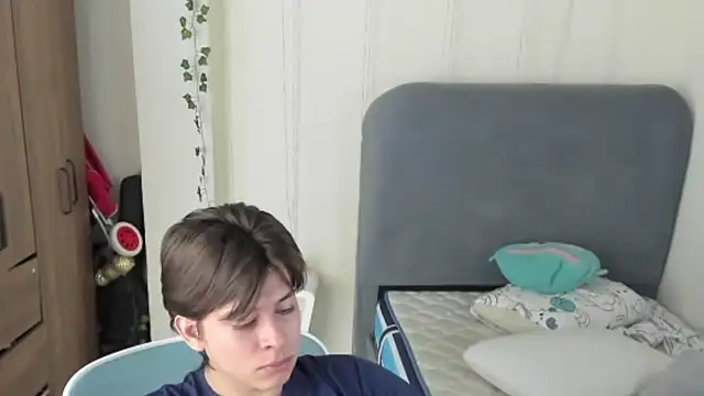 Felixzyn online show from July 2026 01:15:01 PM