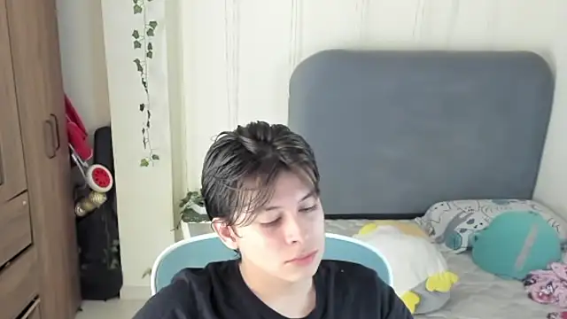 Felixzyn online show from July 2026 07:06:02 PM