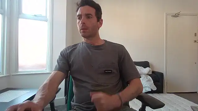 Snapshot of frenchbdmaninlondon chatting on May 2026 10:55:01 AM frenchbdmaninlondon online show from May 2026 10:55:01 AM
