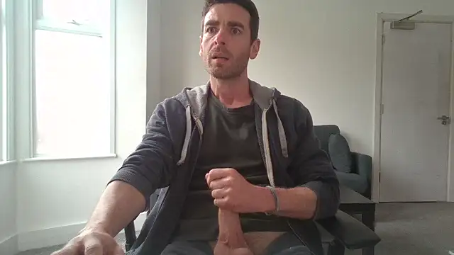 Snapshot of frenchbdmaninlondon chatting on June 2026 02:04:01 PM frenchbdmaninlondon online show from June 2026 02:04:01 PM