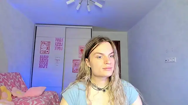 milliKira006 online show from May 2026 01:57:16 AM