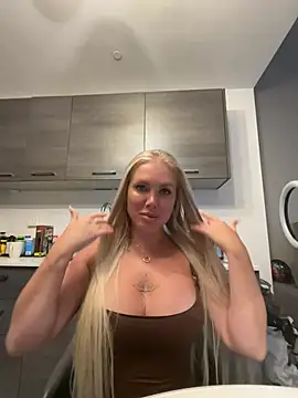 Karen Luxe online show from June 2026 11:44:01 PM