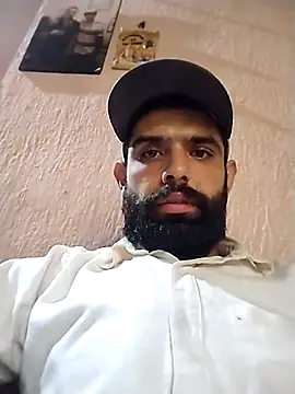Snapshot of Barbas44420 chatting on July 2026 11:31:01 PM Barbas44420 online show from July 2026 11:31:01 PM