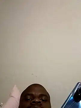 W0rthiit online show from April 2026 08:29:02 PM