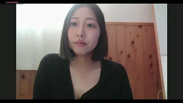 aoi252525 online show from May 2026 08:25:02 PM