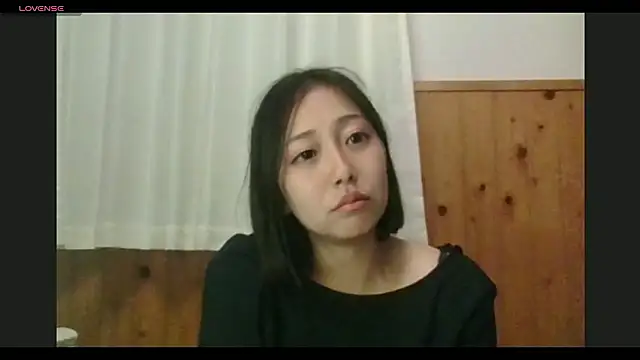 aoi252525 online show from May 2026 04:15:02 PM