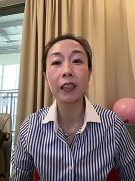 summer0430 online show from May 2026 11:44:01 PM