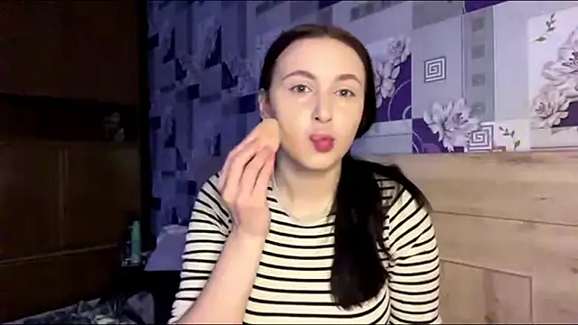 JanitaNetrosio online show from April 2026 09:19:02 AM