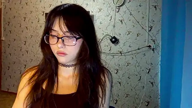Snapshot of DelicaBrome chatting on May 2026 11:07:01 AM DelicaBrome online show from May 2026 11:07:01 AM