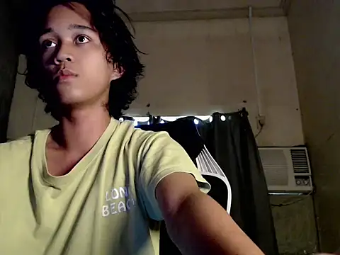 urnaughty paul online show from June 2026 05:45:02 AM
